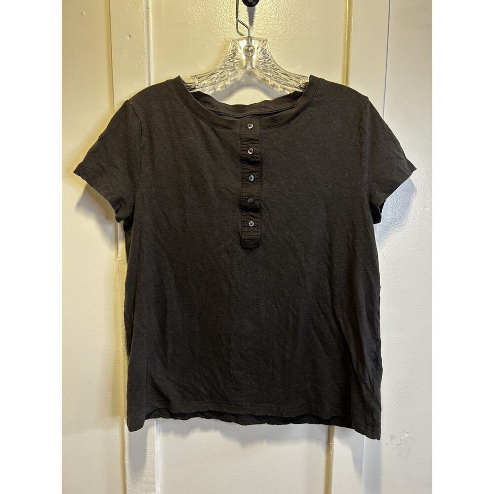 GAP Henley Tee Women’s Medium Black Short Sleeve Button Down